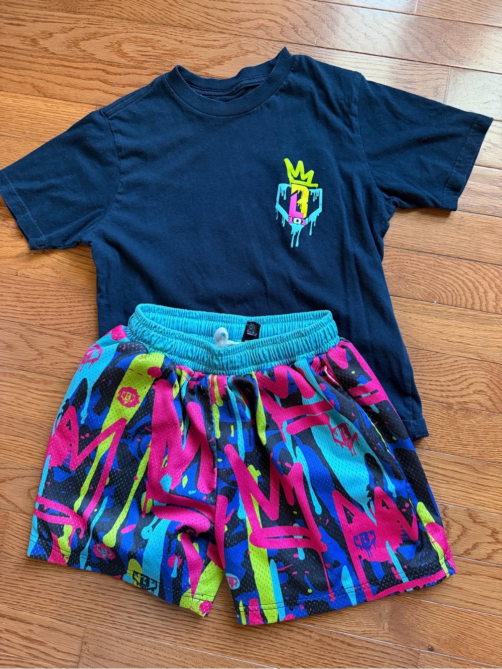Kids Neon Graffiti Matching Shorts Set - navy & Multicolor